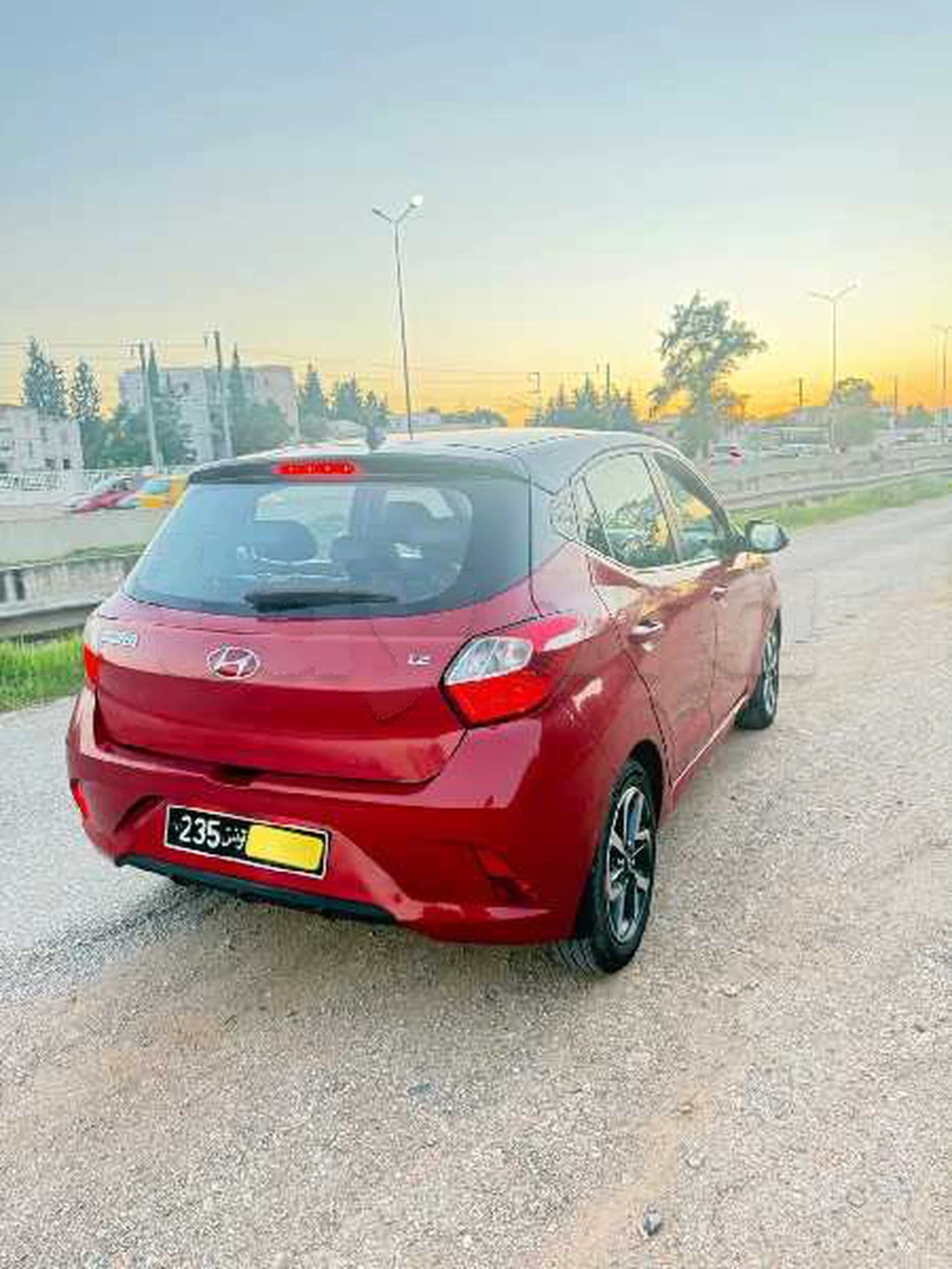 hyundai i 10 à Tunis, Tunis — photo 5