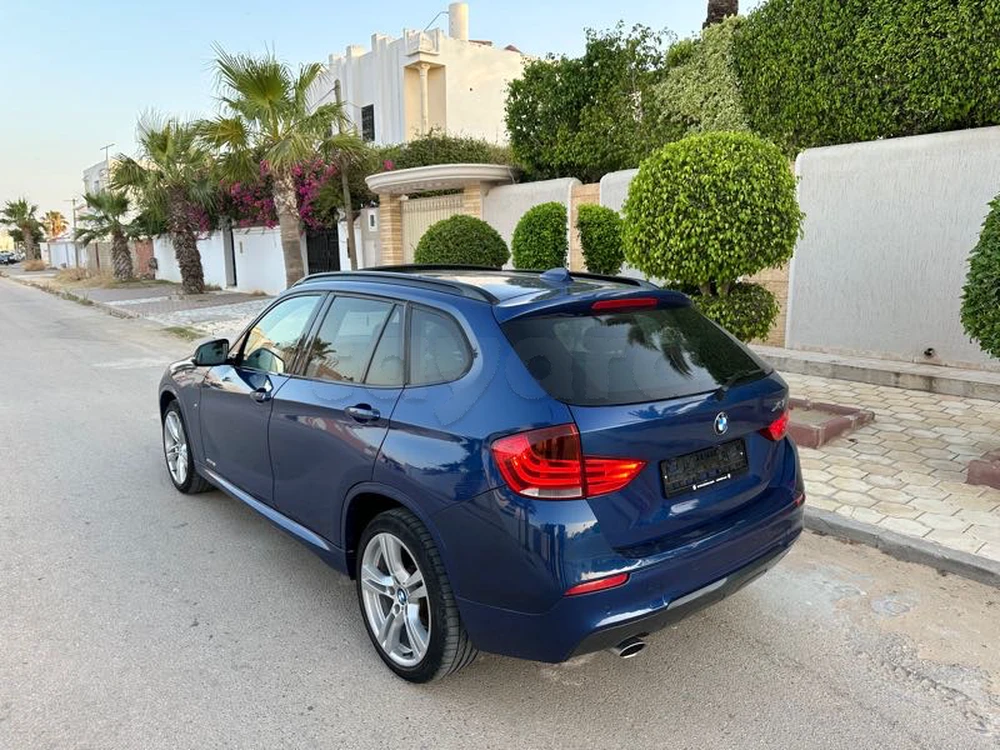 Belle BMW x1 phase 2 bvm pack M full options à L Aouina, Tunis — photo 4