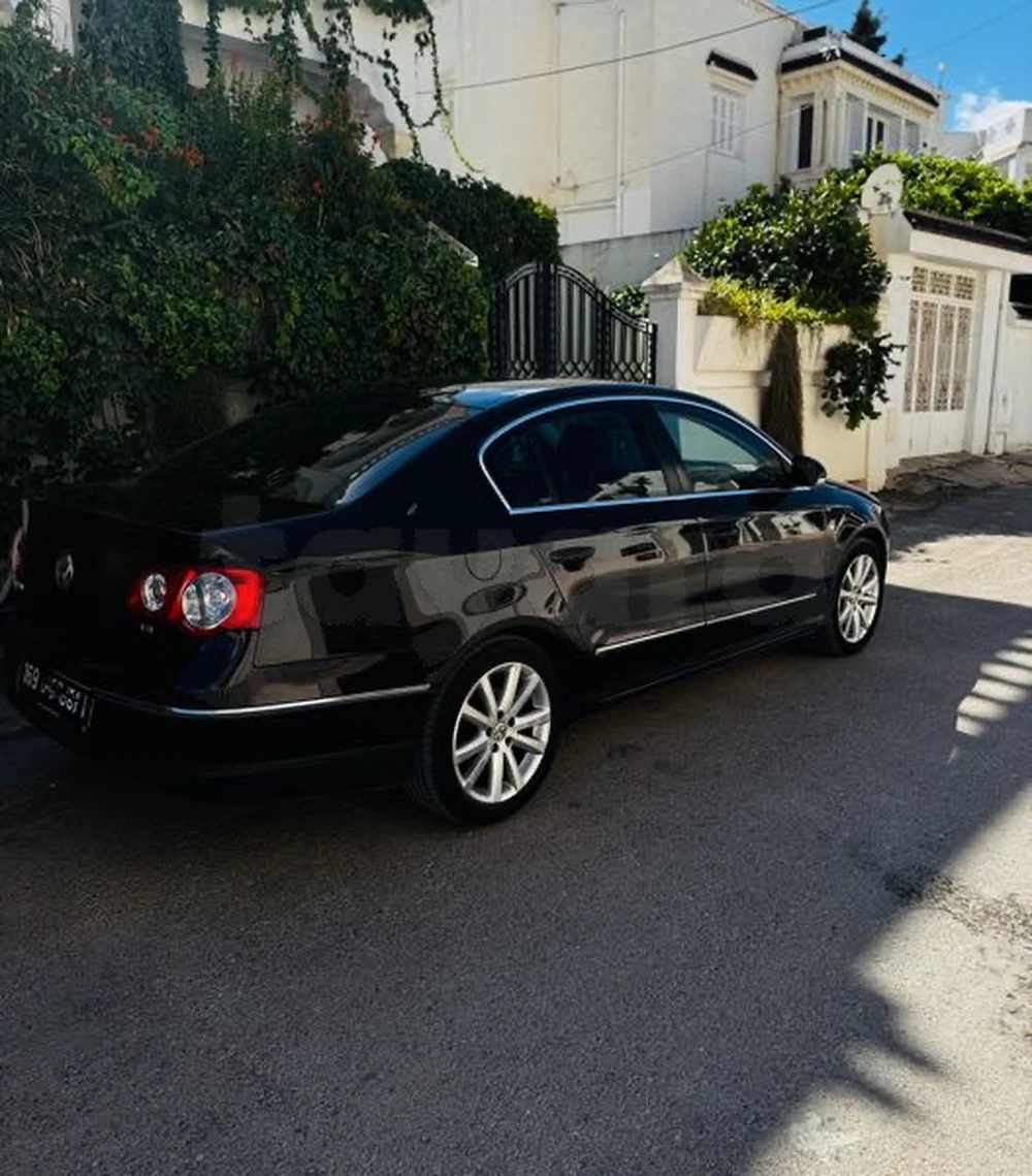 VW PASSAT COMFORTLINE à Ezzahra, Ben Arous — photo 2