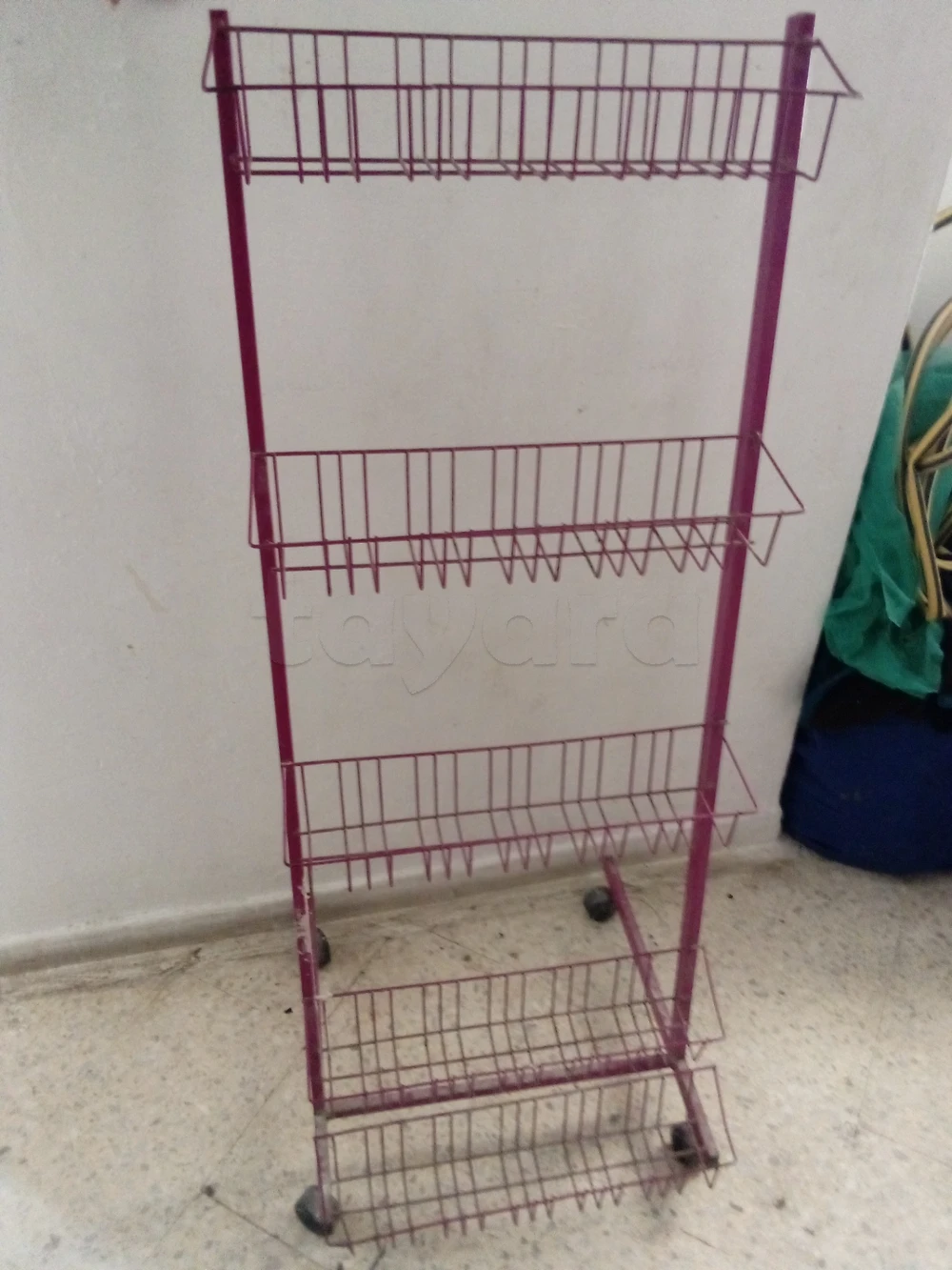 Etagére boutique 1m.50 tel: 55043665 à Médina, Tunis — photo 1