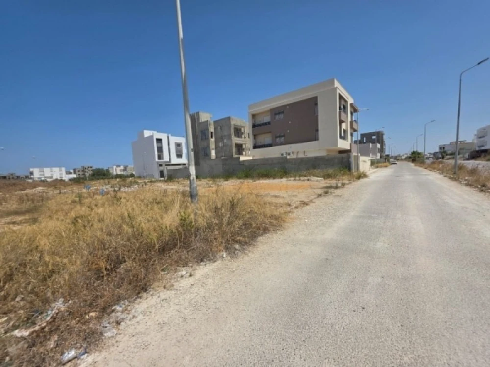 Terrain de 410 m² à Borj Cedria à Hammam Chott, Ben Arous — photo 3