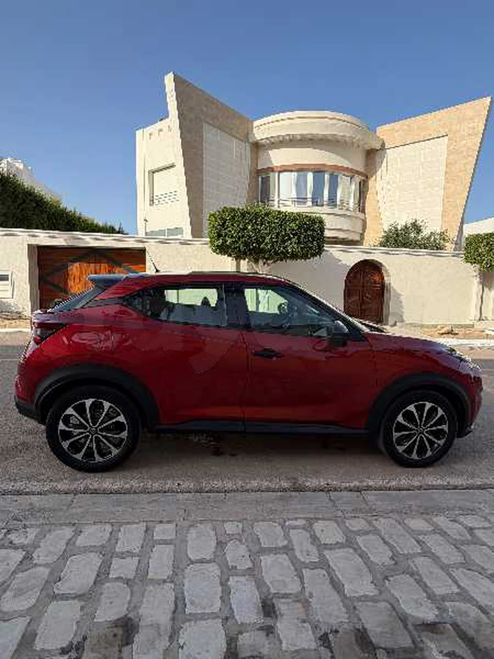 Nissan Juke essence comme neuf à Sousse, Sousse — photo 4
