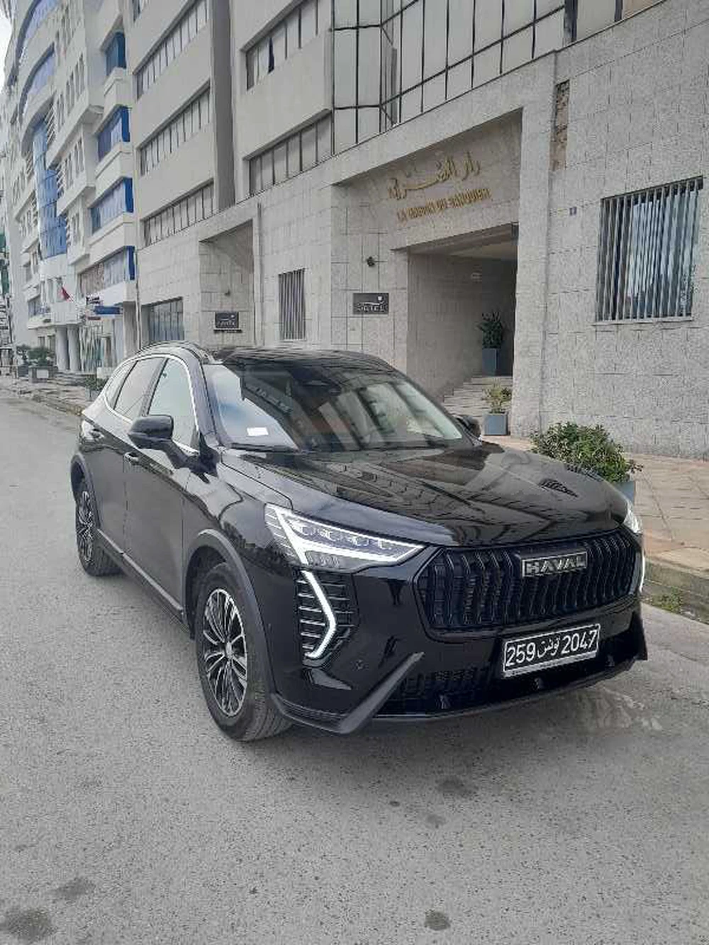 Haval jolion à Les Jardins El Menzah 2, Ariana — photo 4