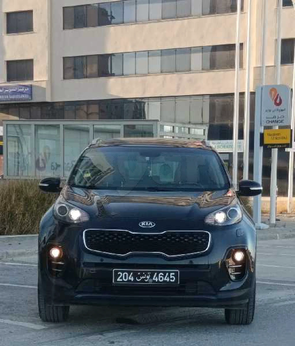 kia sportage à Riadh Andalous, Ariana — photo 1