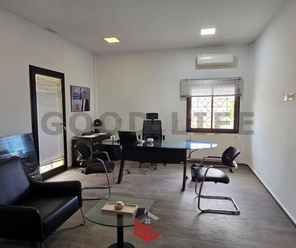 À louer – Bureau aménagé et meublé au Lac 1 à Tunis, Tunis — photo 2