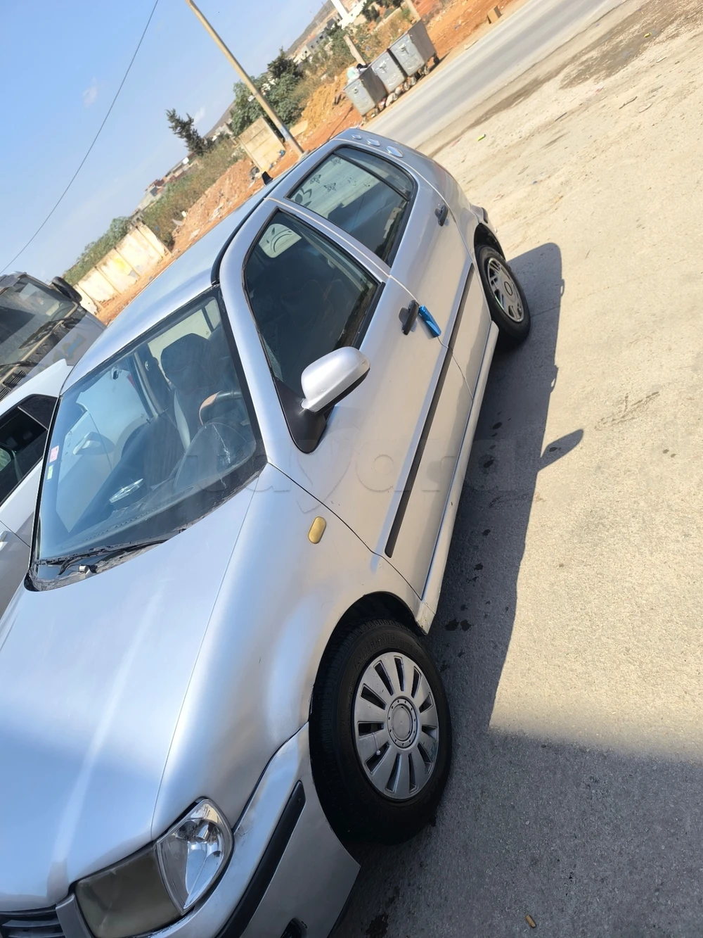 Polo 4 assisté climatisé jamais accidenté num 24247676 à Mnihla, Ariana — photo 1