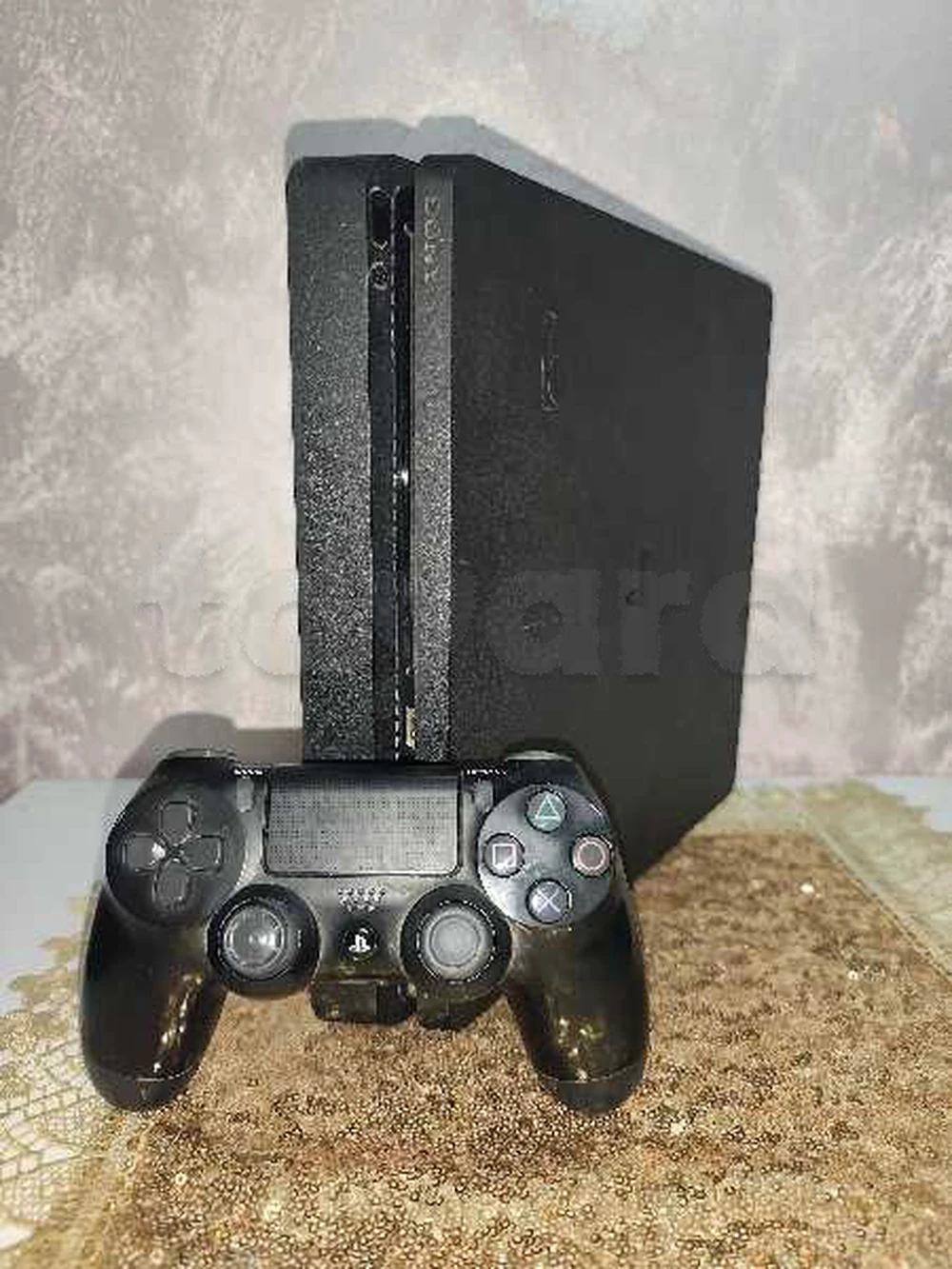 Ps4 slim patché à Ezzouhour, Tunis — photo 3
