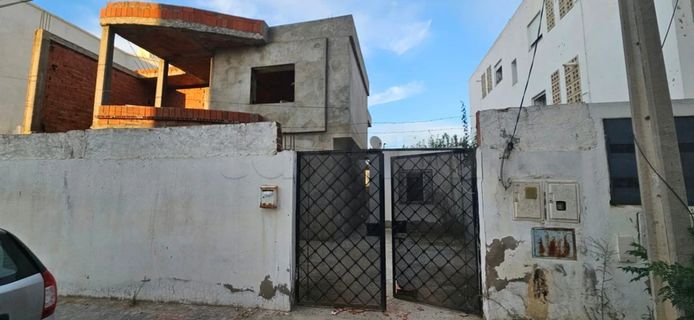 فيلا على الهيكل للبيع - العوينة (مساحة 397 م²)) à L Aouina, Tunis — photo 2