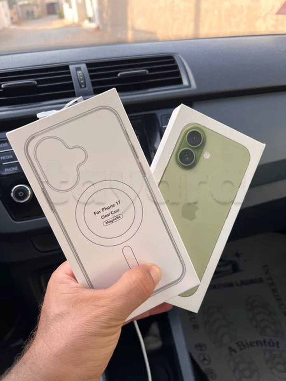 iPhone 17 Version. européen cachete et garantie à Route Gremda, Sfax — photo 2