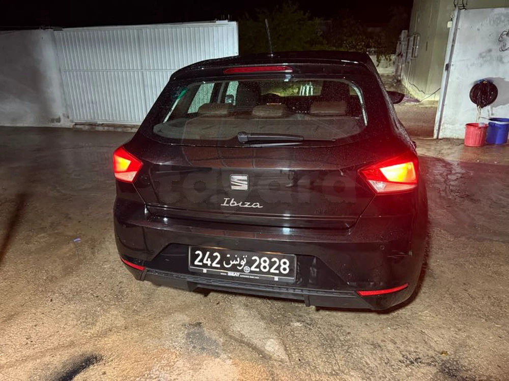 Seat Ibiza style 04/2024 à El Fahs, Zaghouan — photo 1