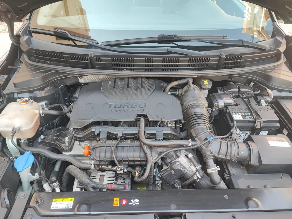 Kia stonic GT LINE à Sahloul, Sousse — photo 4