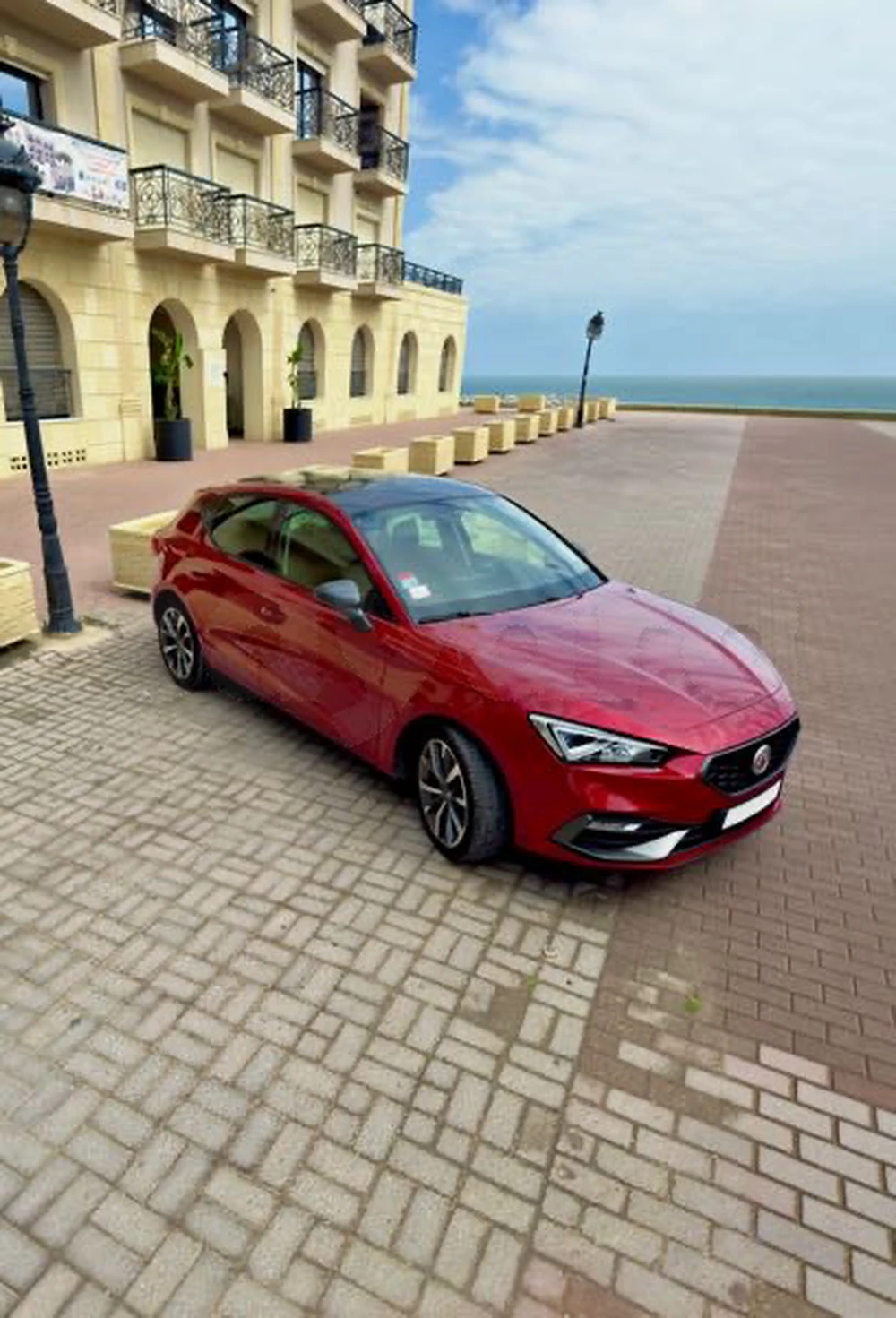 SEAT LEON FR BLACK SERIES à Hammam Lif, Ben Arous — photo 1