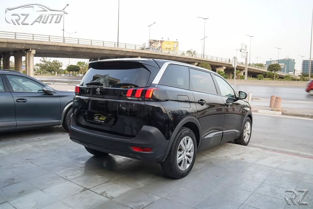 PEUGEOT 5008 ALLURE 51 080 080 | 26 410 477 Possibilité de vente ou échange - Motorisation 1. à L Aouina, Tunis — photo 4