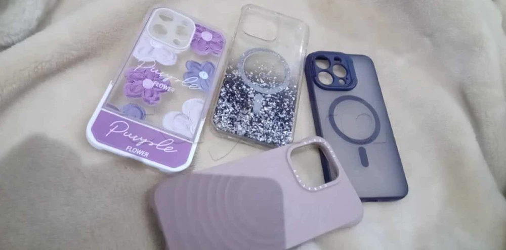 cage I phone 15 pro max / 16 pro presque neuf à Sfax, Sfax — photo 2
