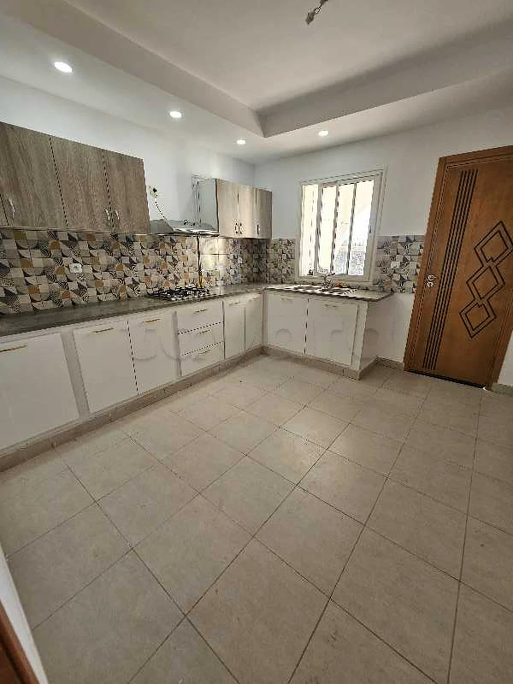 appartement s4 ain zaghouan nord à Ain Zaghouan Nord, Tunis — photo 1