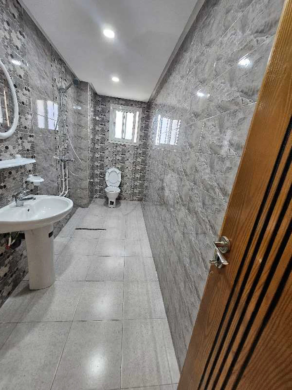 appartement s4 ain zaghouan nord à Ain Zaghouan Nord, Tunis — photo 2