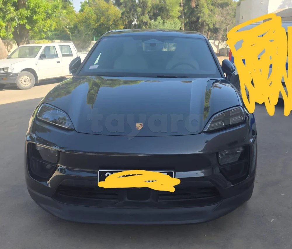 Porsche Macan Électrique presque neuve à La Marsa, Tunis — photo 4