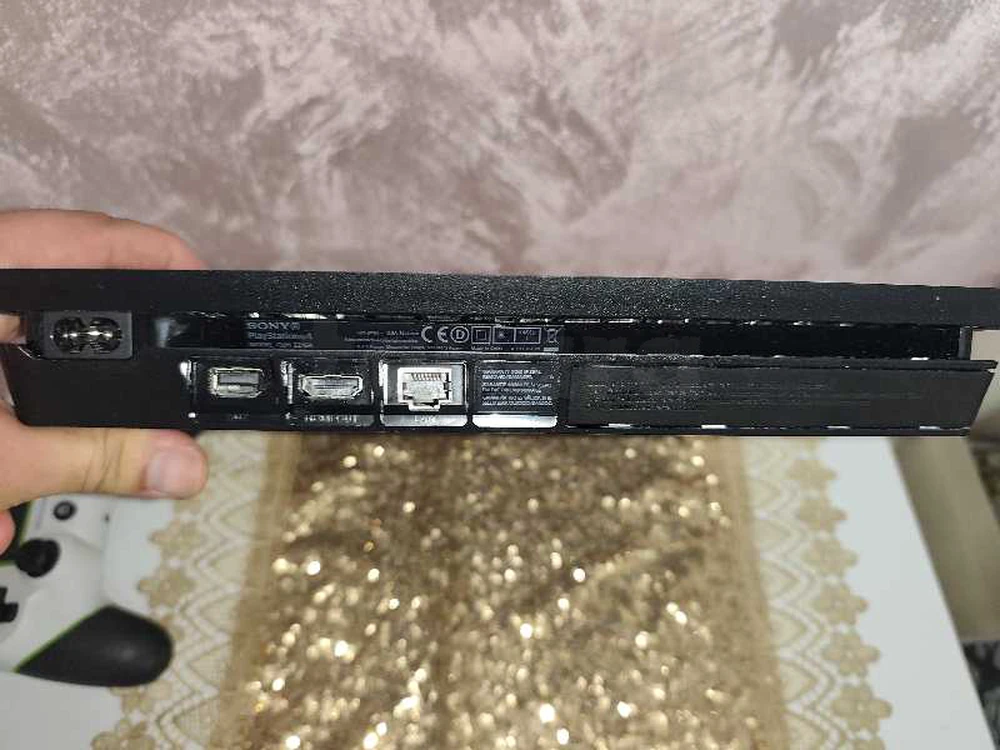 Ps4 slim patché à Ezzouhour, Tunis — photo 2