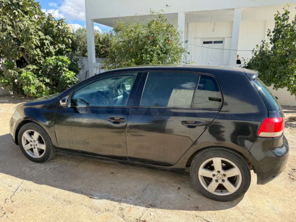 Golf 6 à Jendouba, Jendouba — photo 4