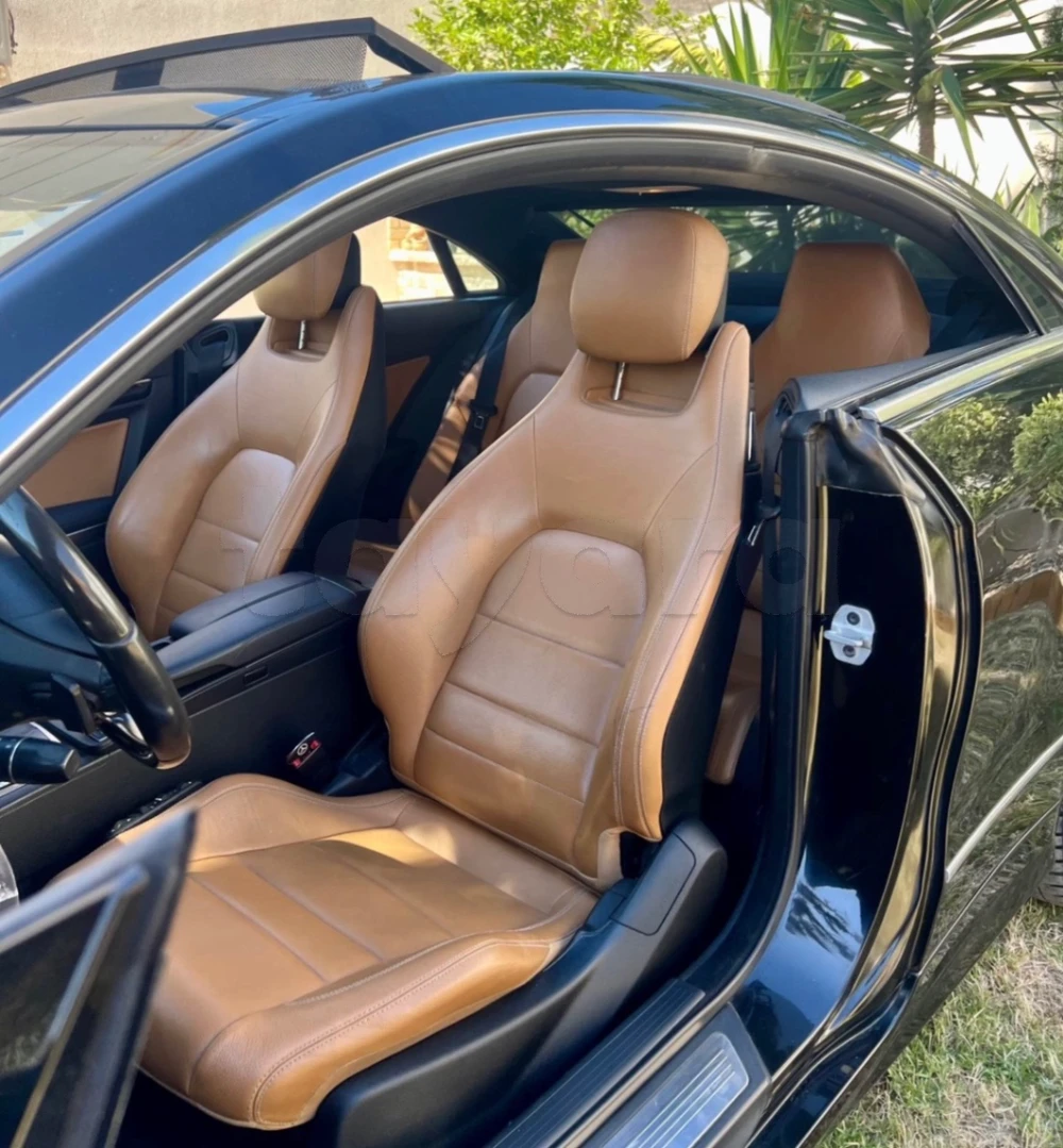 Mercedes-Benz Classe E200 Coupee Amg w207 à Lac 2, Tunis — photo 1