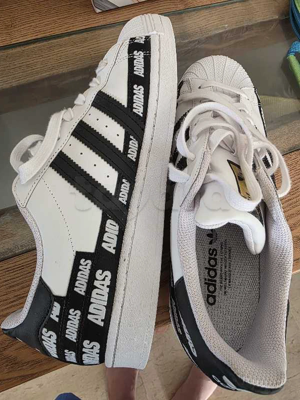 Adidas superstar à Route Gremda, Sfax — photo 2