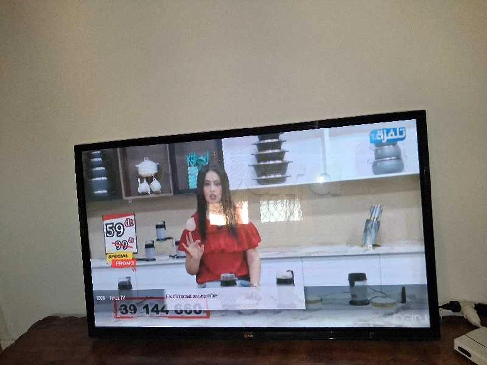 *للبيع تلفزة LG 50 بوصة Plasma - à Medina Jedida, Ben Arous — photo 3