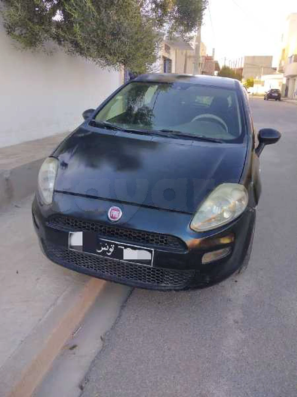 fiat grand punto à Ksar Hellal, Monastir — photo 3