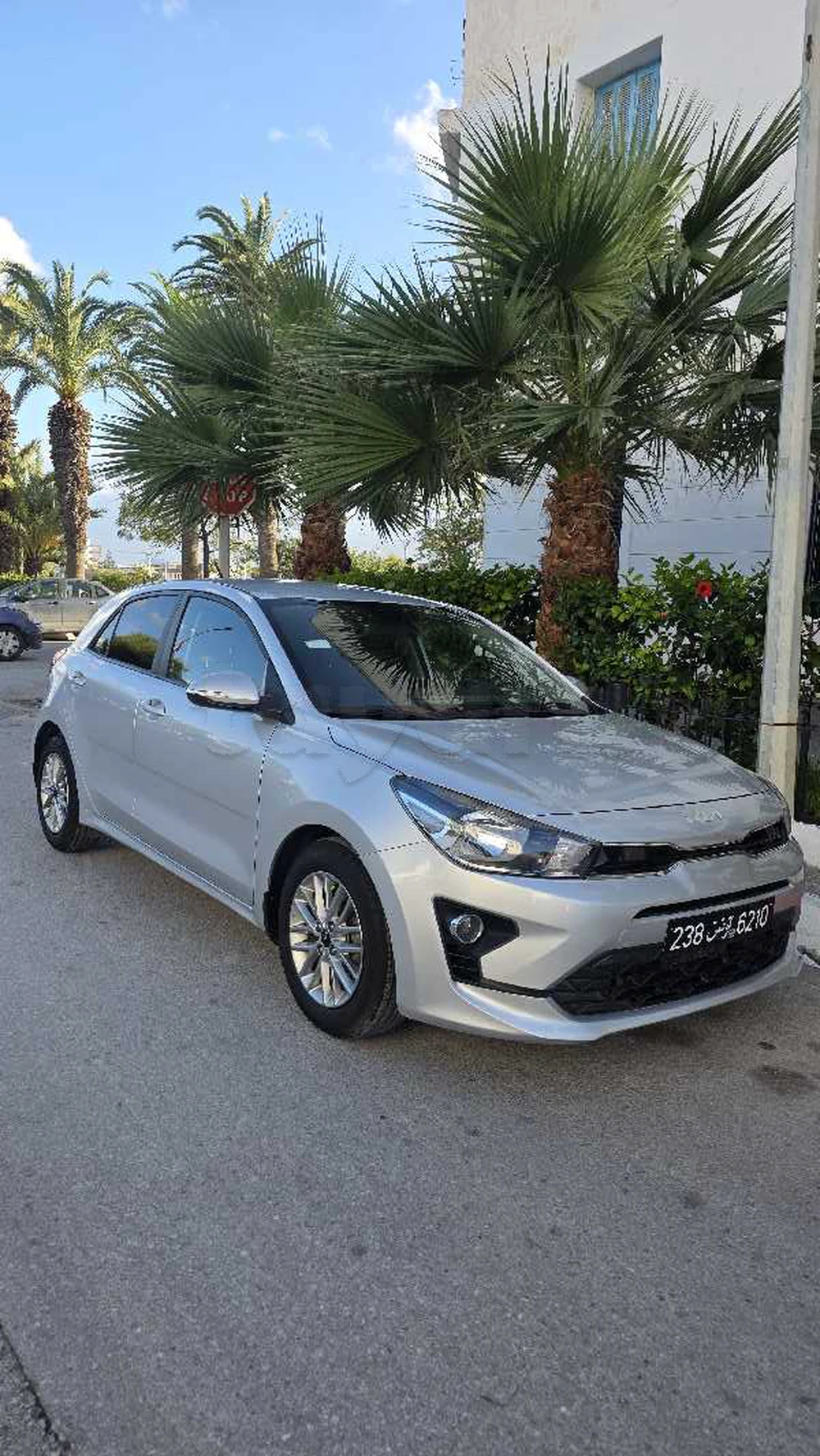 KIA RIO à Bizerte, Bizerte — photo 2