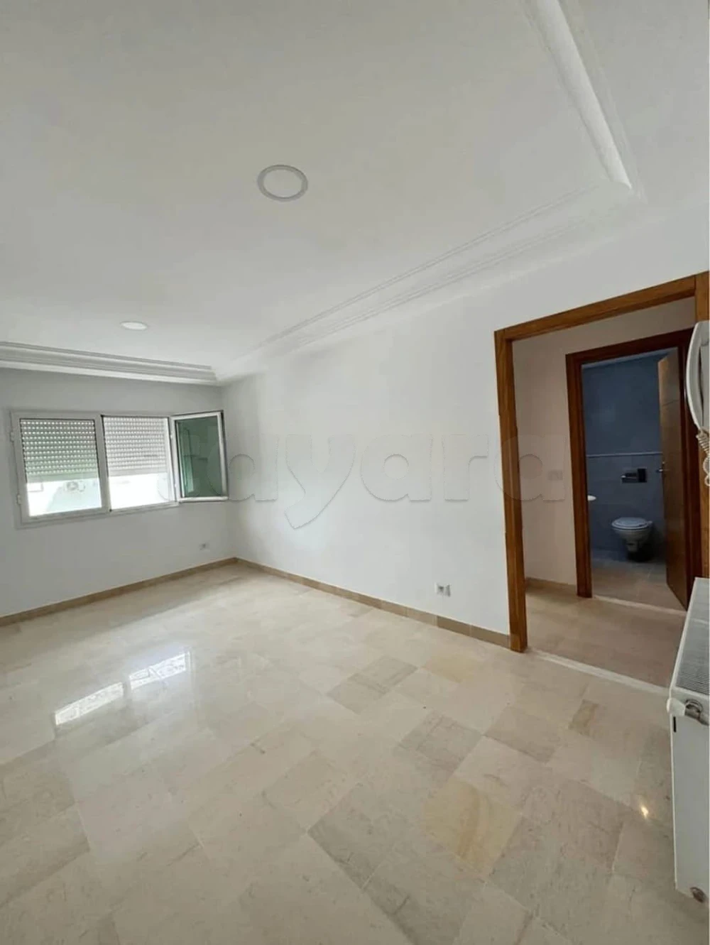 À Vendre – Charmant S1 à Cité Les Palmeraies – Laouina Superficie : 60 m² Place parking à L Aouina, Tunis — photo 2