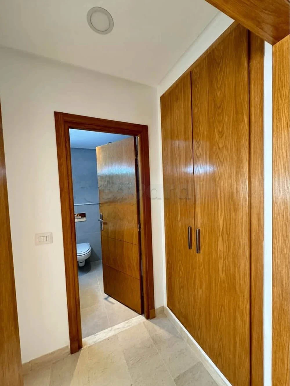 À Vendre – Charmant S1 à Cité Les Palmeraies – Laouina Superficie : 60 m² Place parking à L Aouina, Tunis — photo 3