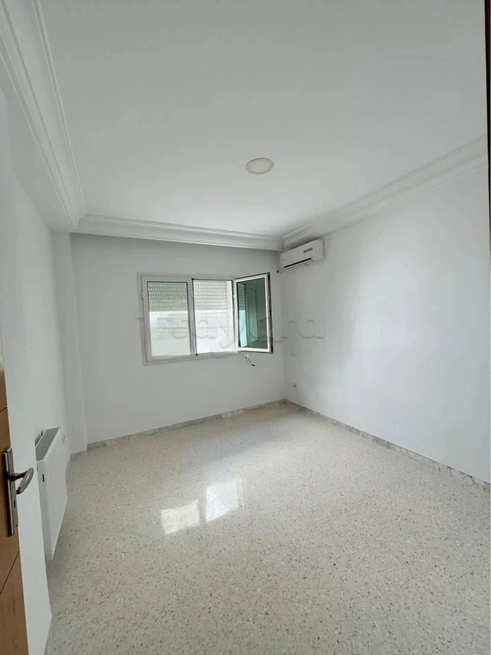 À Vendre – Charmant S1 à Cité Les Palmeraies – Laouina Superficie : 60 m² Place parking à L Aouina, Tunis — photo 5