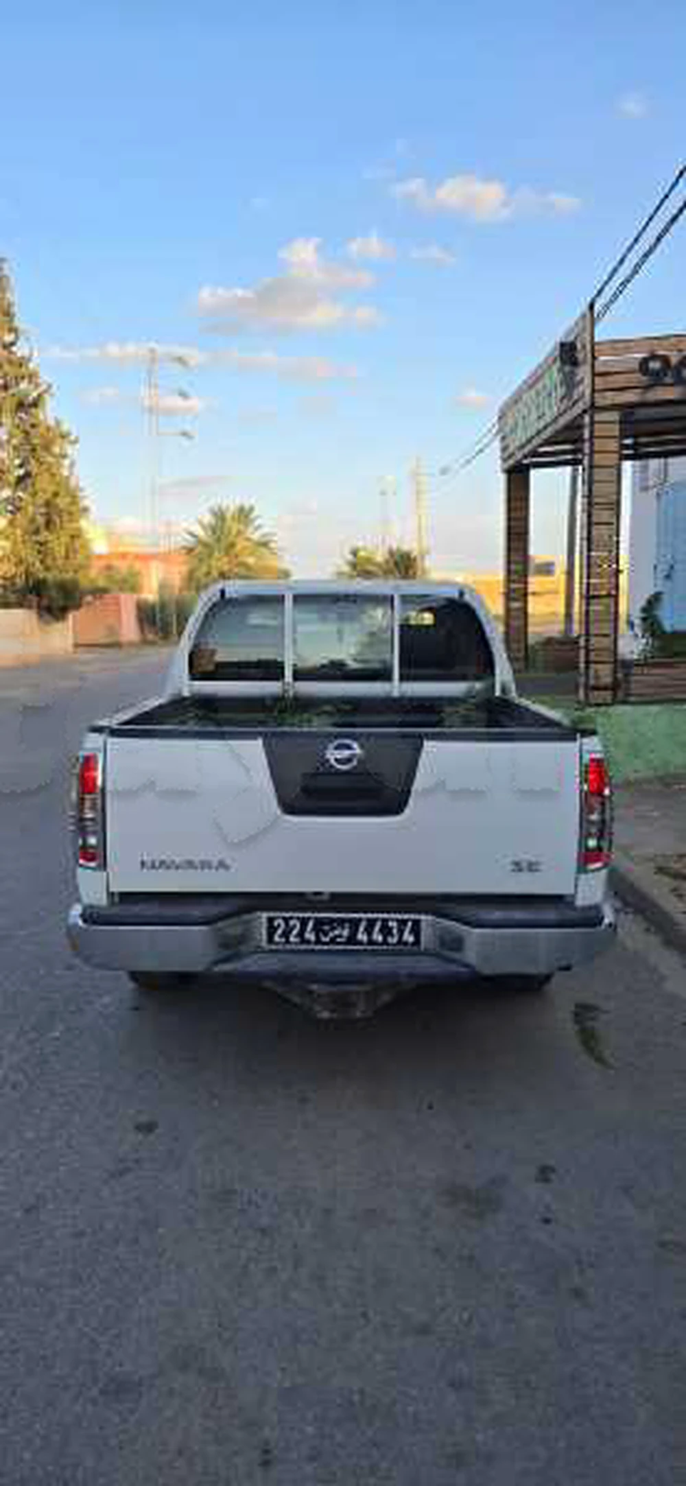 Nissan Navara 4*4 à Sidi Ali Ben Aoun, Sidi Bouzid — photo 4