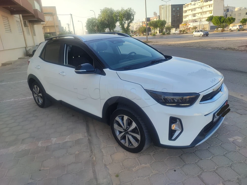 Kia stonic fin serie 265 à Kantaoui, Sousse — photo 2