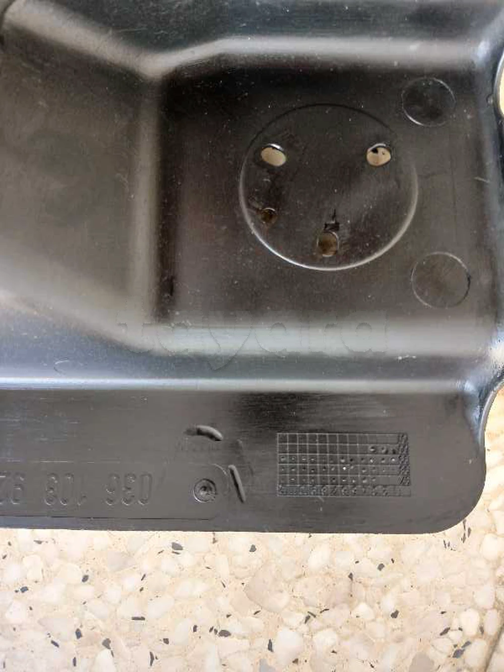 Cache moteur 80 dinar golf 41.4 essence téléphone 53640307 à Menzel Bourguiba, Bizerte — photo 5
