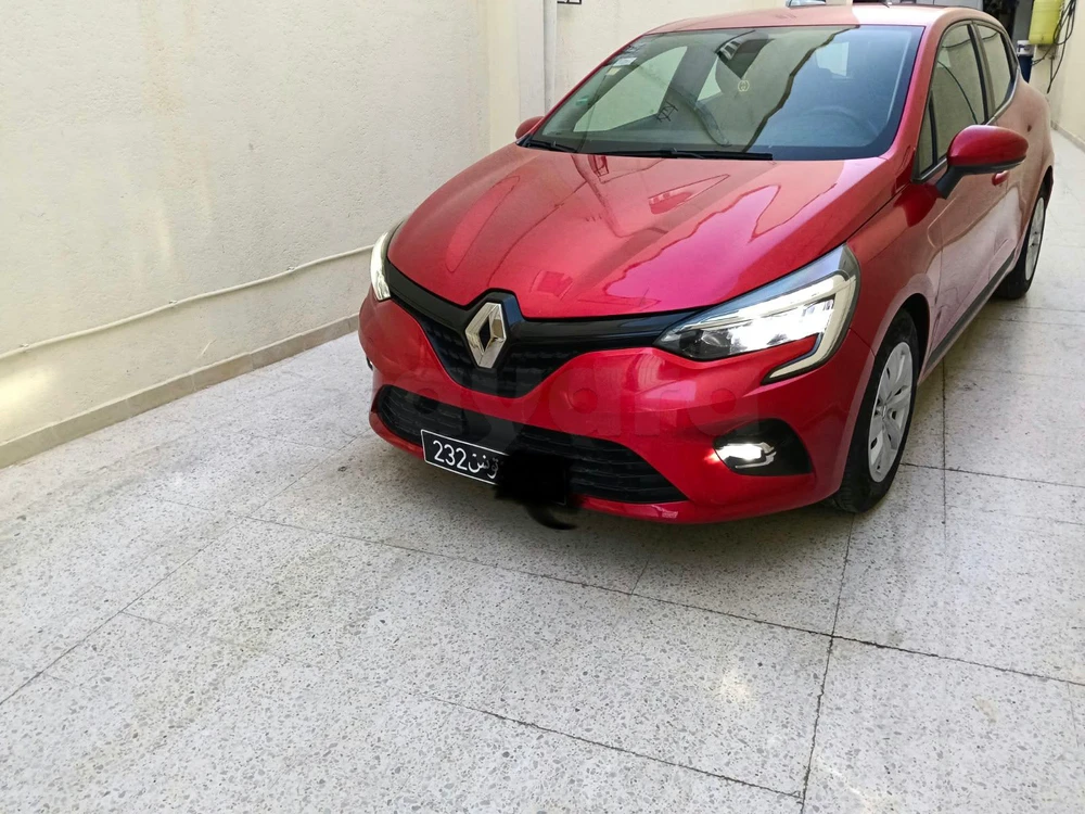 Clio 5 à Makthar, Siliana — photo 1