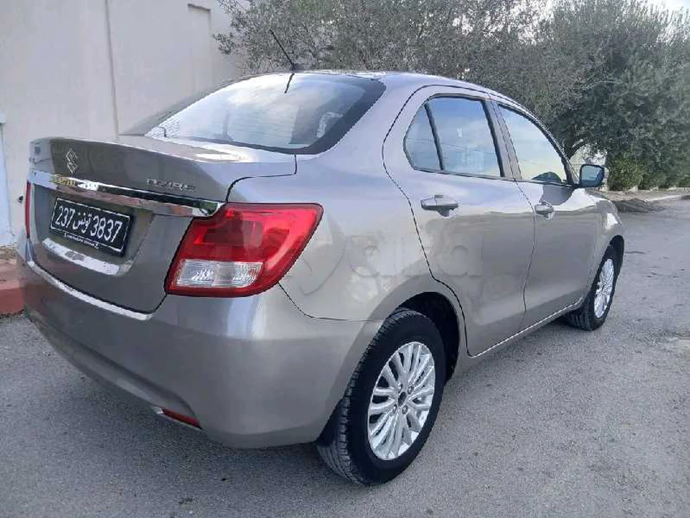 SUZUKI DZAIR GL PREMIÈRE MAIN EN EXCELLENT ÉTAT BOÎTE MANUELLE à Zarzouna, Bizerte — photo 5