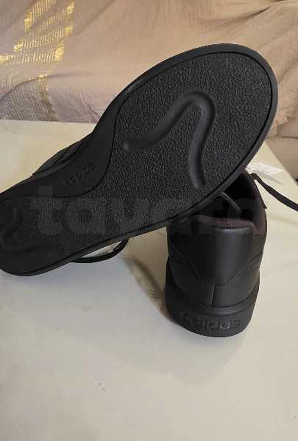 Espadrilles Adidas Neuuuuuf à El Mourouj 3, Ben Arous — photo 5