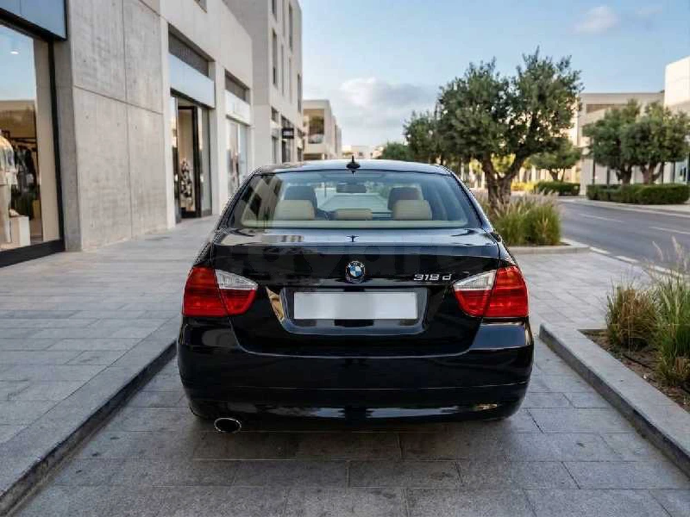 BMW 318D à Sahloul, Sousse — photo 2
