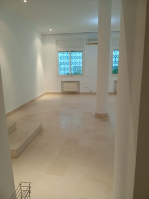 Maison de quatre pièces à Carthage, Tunis — photo 1