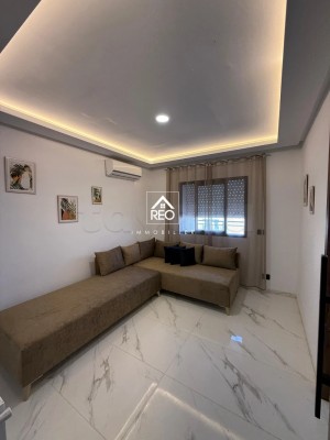 À Louer : Un appartement S+0 ( Meublé ) idéalement situé à Cité Wahat à El Aouina, Tunis — photo 1