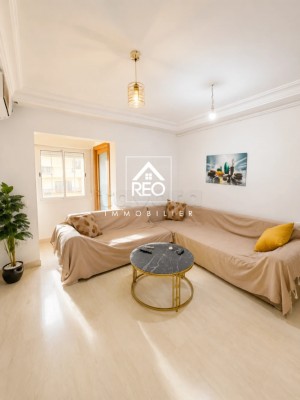 À VENDRE : Un appartement S+1 idéalement situé à Cité Wahat à El Aouina, Tunis — photo 1