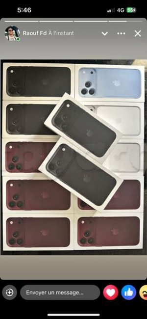 iphone 18 pro max Cacheté à Jardins d'El Menzah 2, Ariana — photo 1