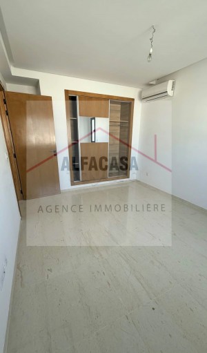 A LOUER UN APPARTEMENT S+2 HAUT STANDING A AIN ZAGHWEN LAOUINA à El Aouina, Tunis — photo 1