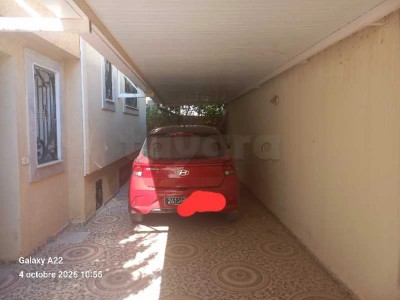 hyundai grand i10 à Jardins d'El Menzah 2, Ariana — photo 1