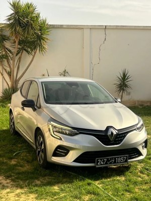 Renault Clio 5 hybride à M'saken, Sousse — photo 1