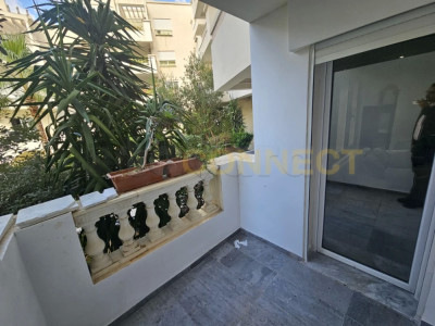 À Vendre – Luxueux Appartement S+3 avec Jardin Privatif à Menzah 9C | 208 m² à El Menzah 9, Tunis — photo 1