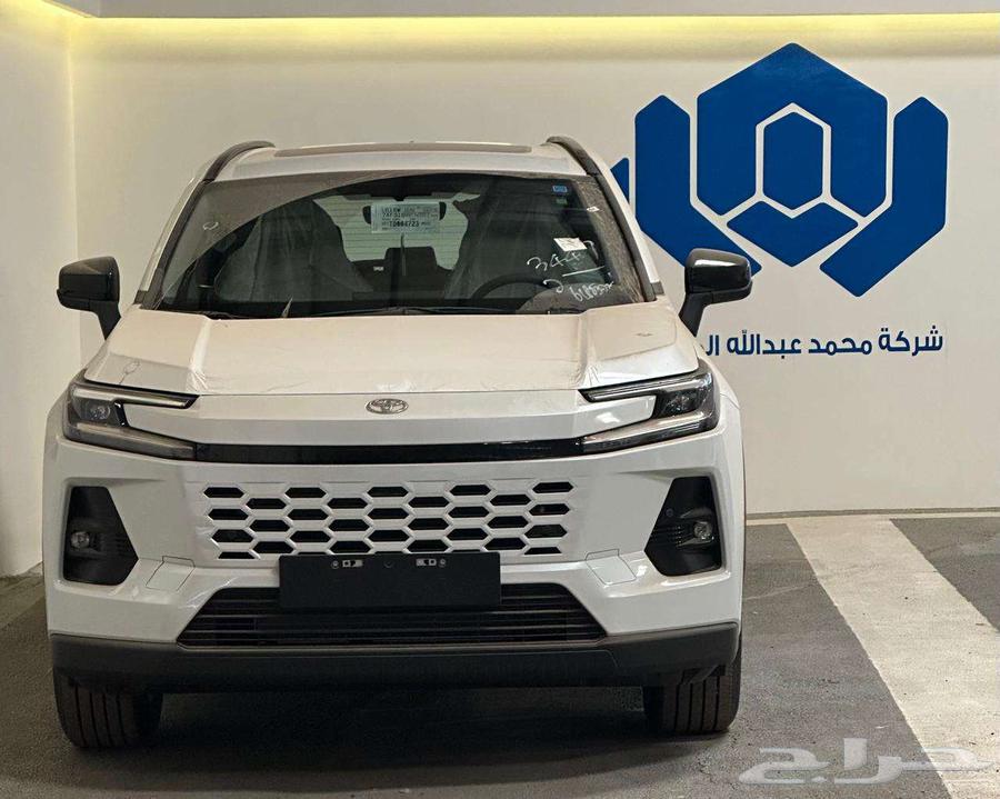 Toyota RAV4 XLE 4x4 2026 à Riyadh, Saudi Arabia — photo 1