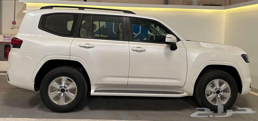 Toyota Land Cruiser GXRL2 Gasoline 2026 à Riyadh, Saudi Arabia — photo 3