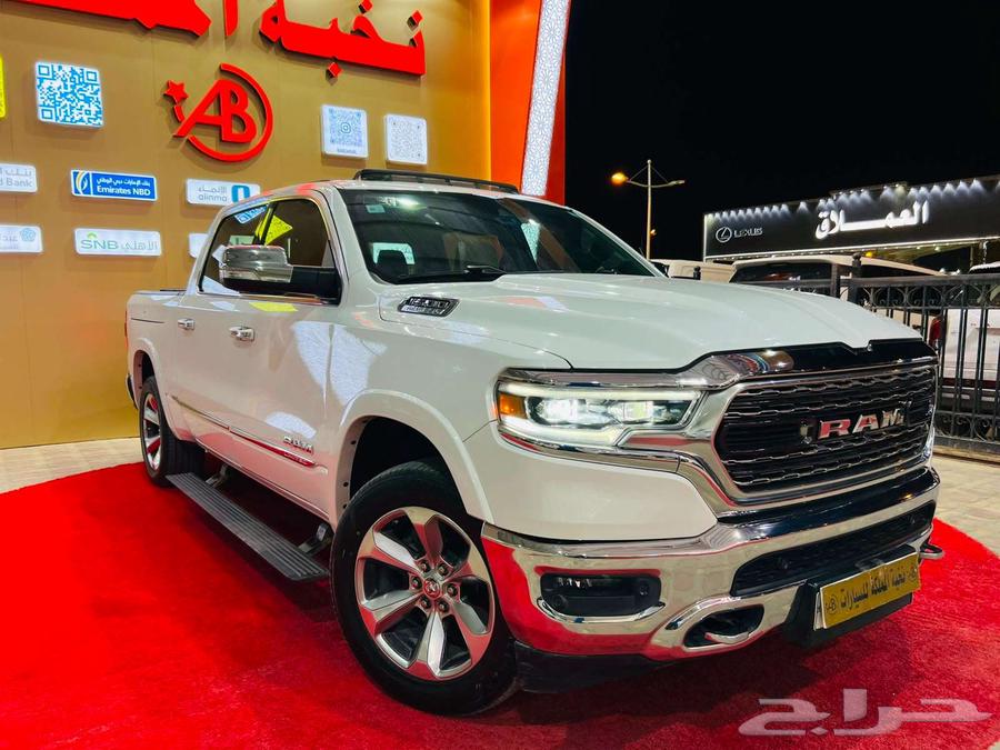Dodge Ram 2019 Full Option Gasoline Panoramic Roof à Riyadh, Saudi Arabia — photo 4