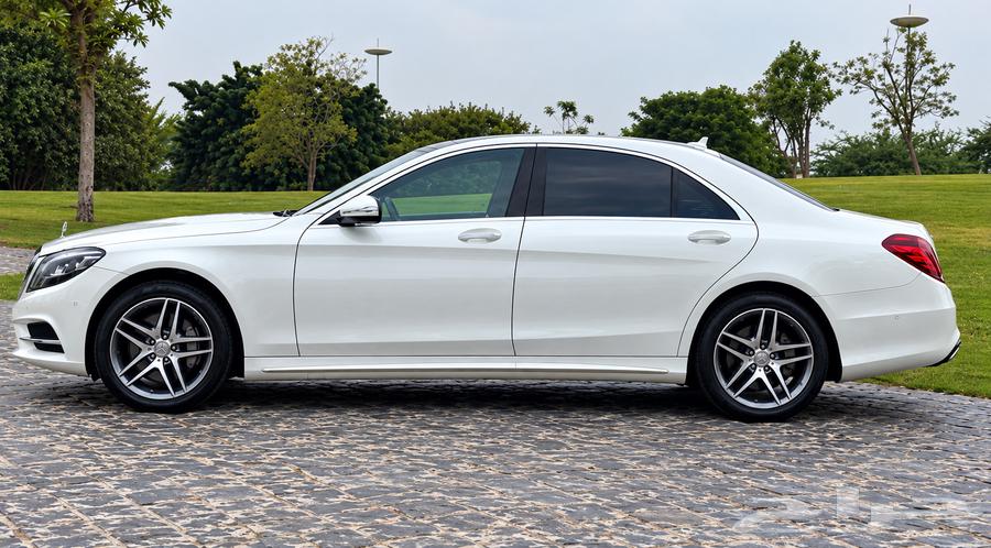 Mercedes S400 à Qatar — photo 3